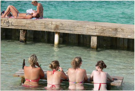 Hanging out at the Split, One of the Best Ways to Spend your Vacation on Caye Caulker